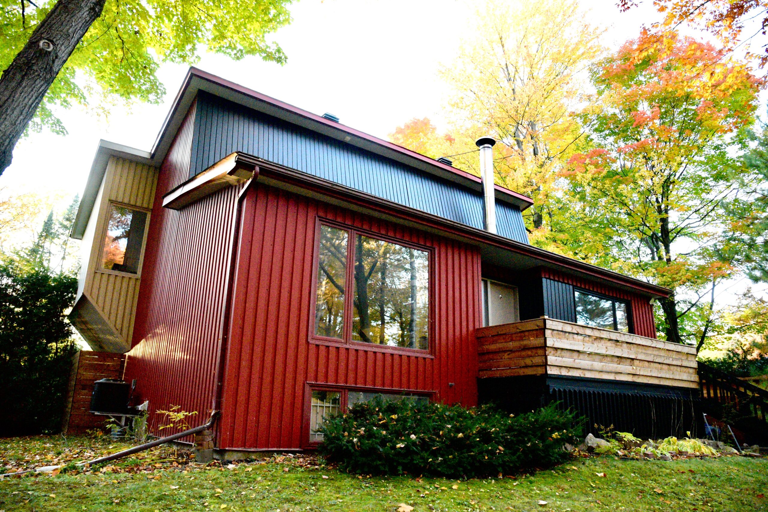 Exterior Red and black House